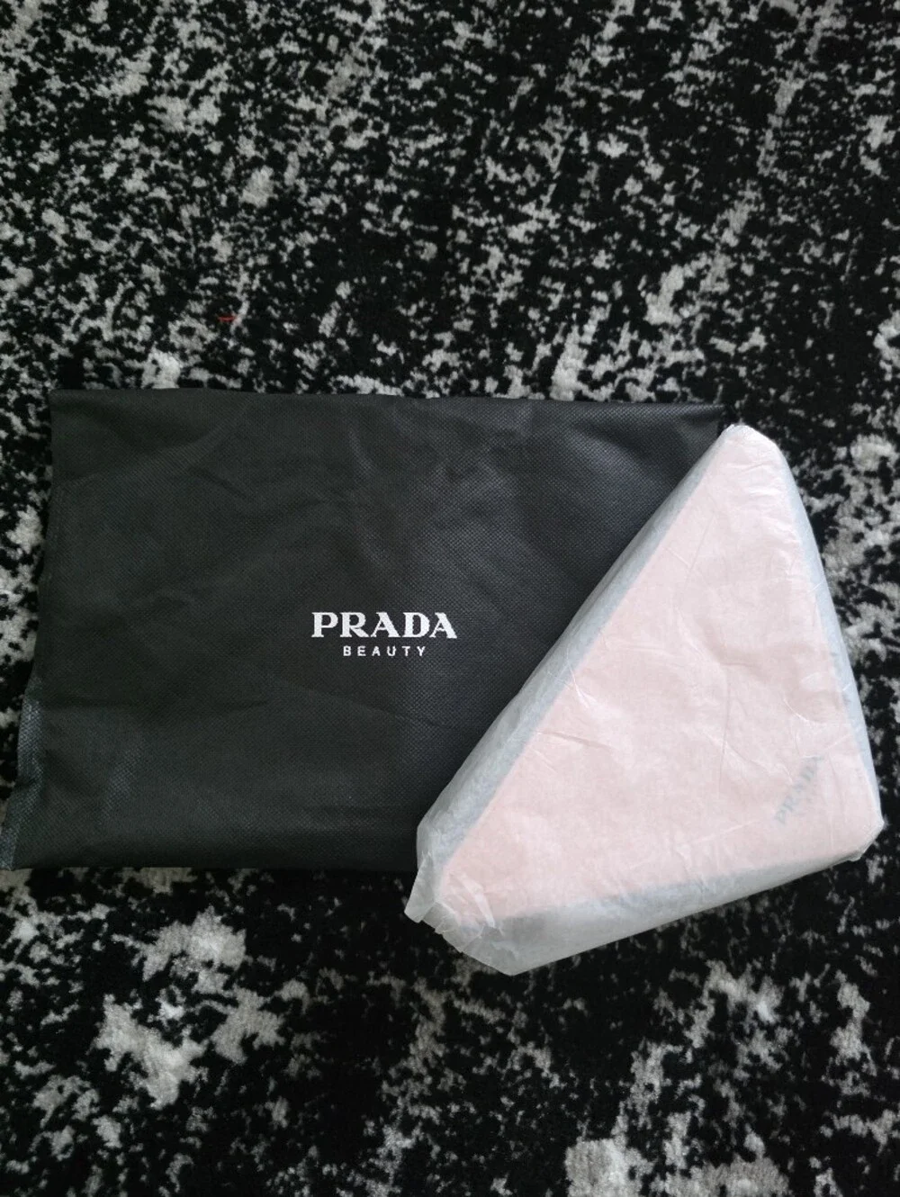 Prada Beauty Triangle Cosmetic Bag Pouch Pink Black BRAND NEW